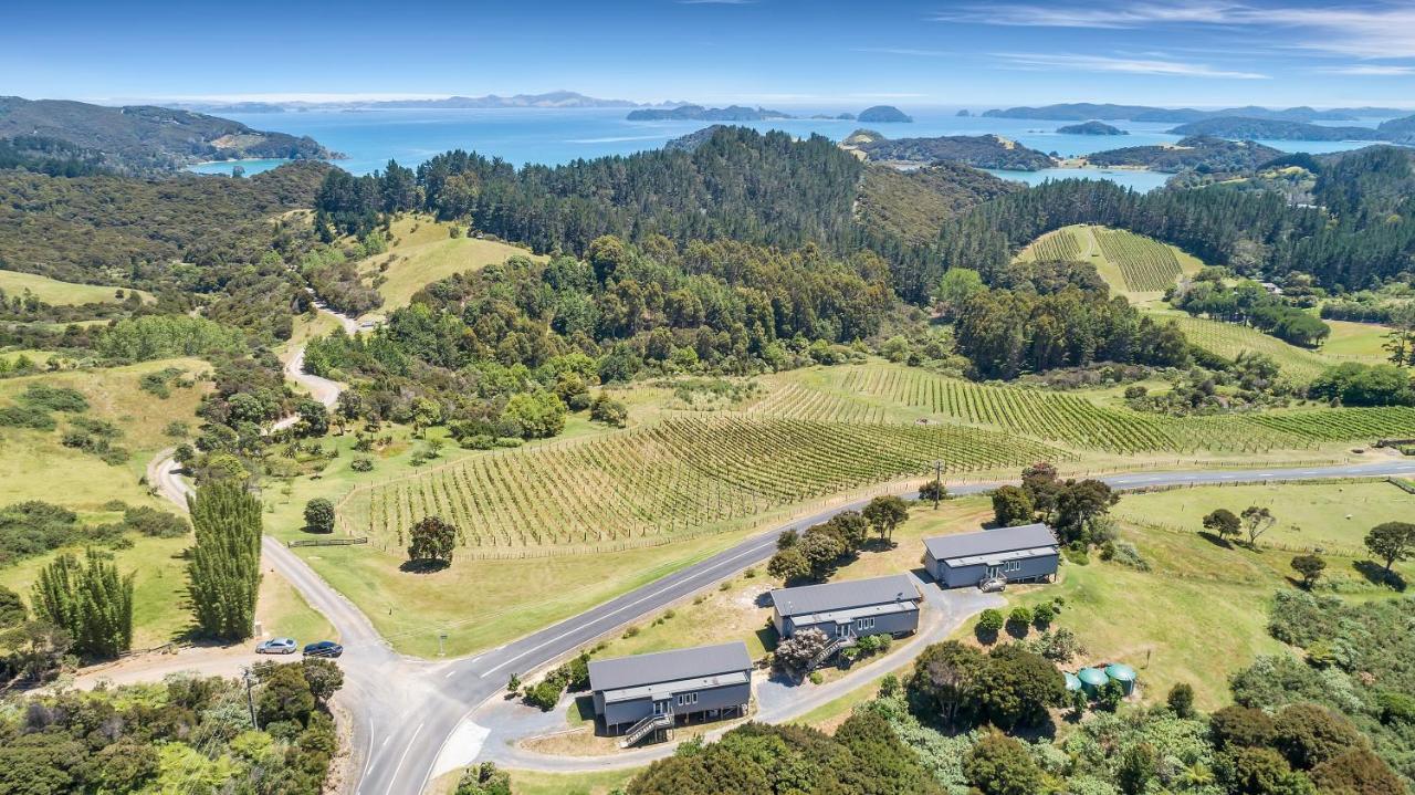 Paroa Bay Chalets - Te Whare Tui Russell Exteriér fotografie