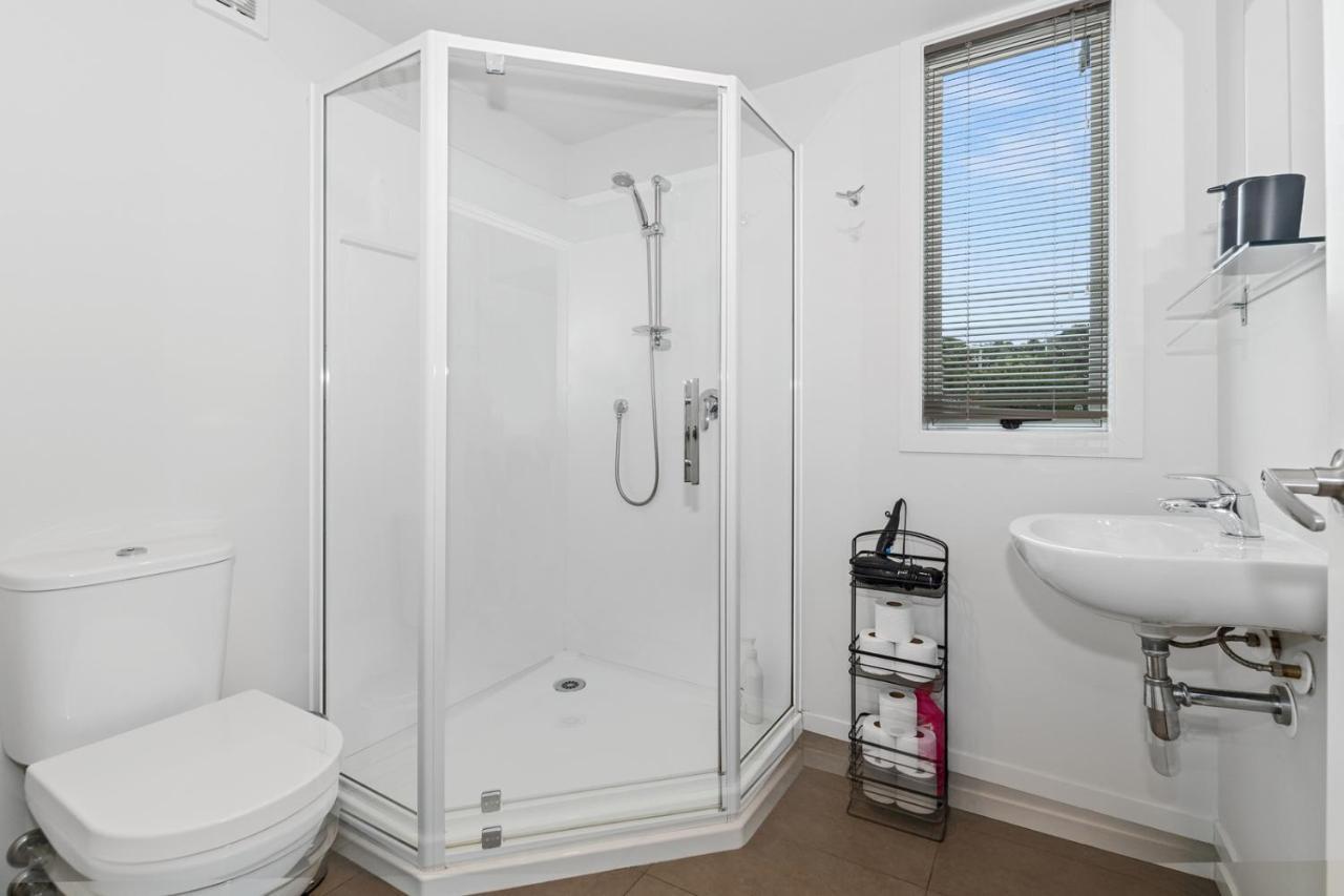 Paroa Bay Chalets - Te Whare Tui Russell Exteriér fotografie
